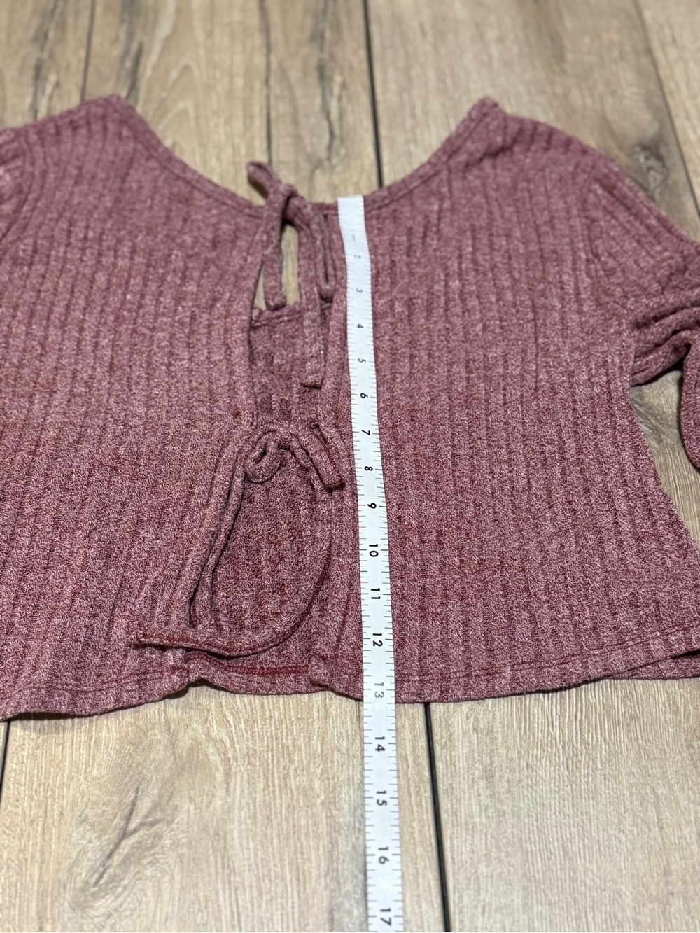 Kimchi Blue Crop Top Ribbed Long Sleeve Open Back Urban Outfitters Small - Picture 13 of 14